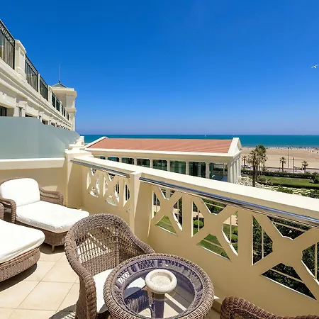 Hotel Arenas Balneario 5*