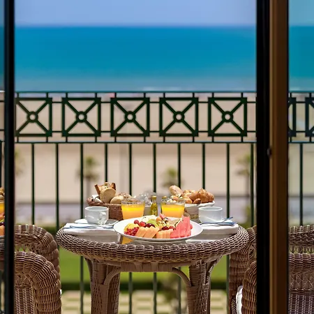 Arenas Balneario Hotel 5*