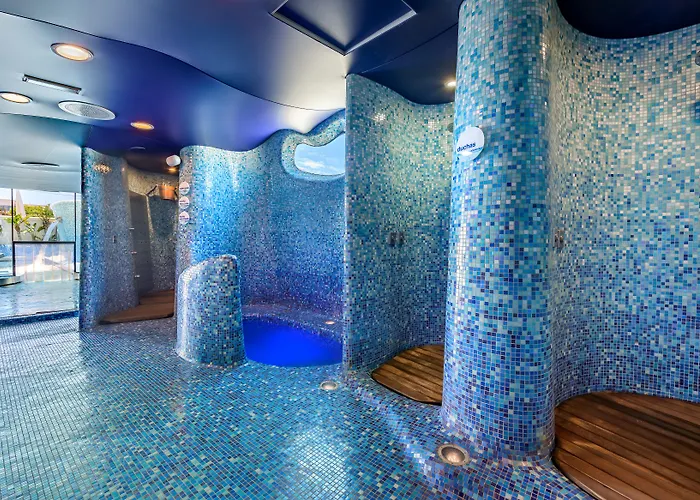 Arenas Balneario Hotell