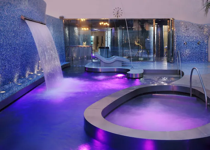 Arenas Balneario Hotell 5*