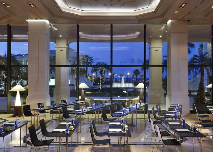 Arenas Balneario Hotell 5*