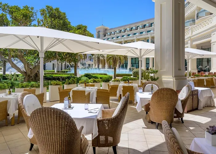 Arenas Balneario Hotell 5*